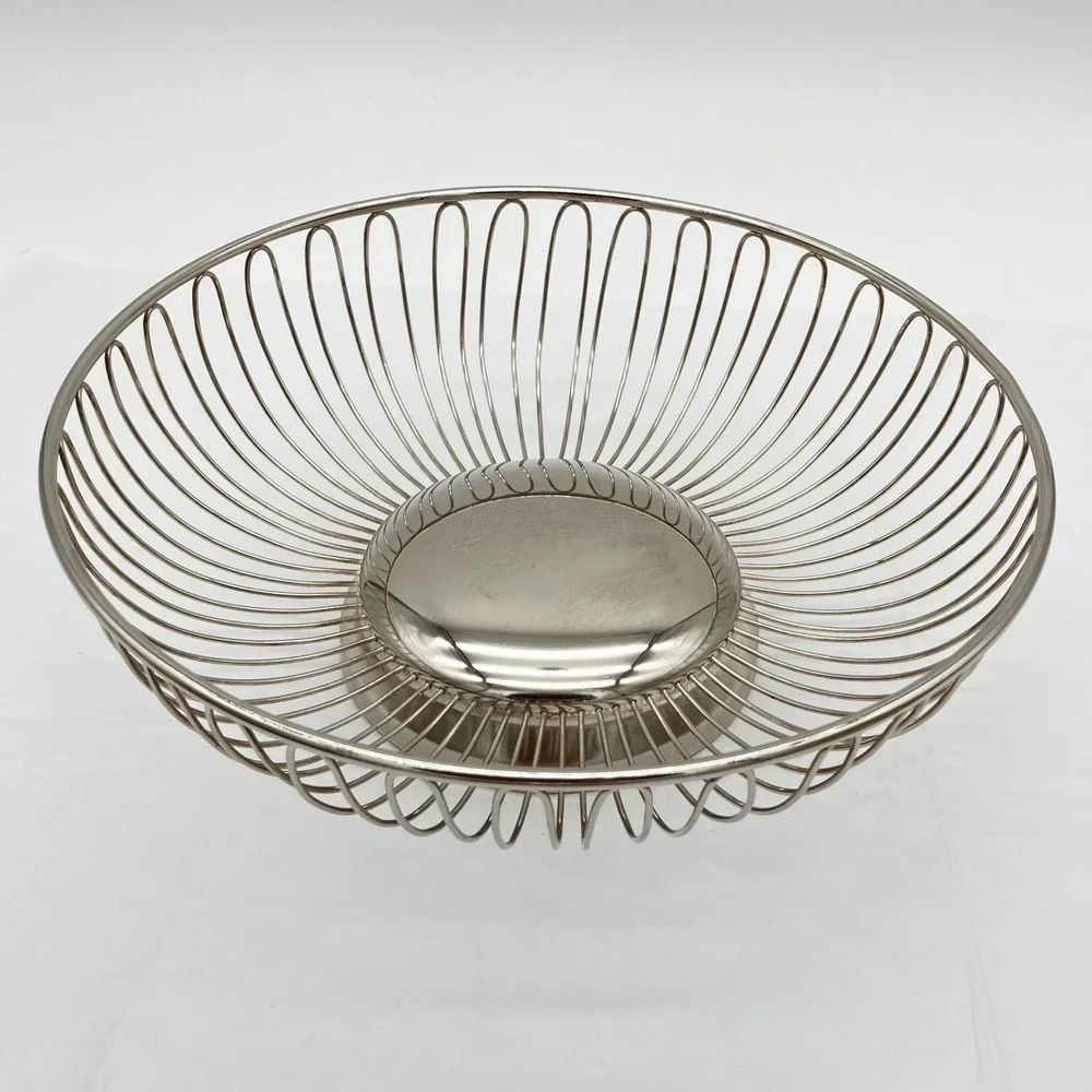 Fruit Bowl Bread Wire Basket 10 Inch Silver Plate MCM Centerpiece